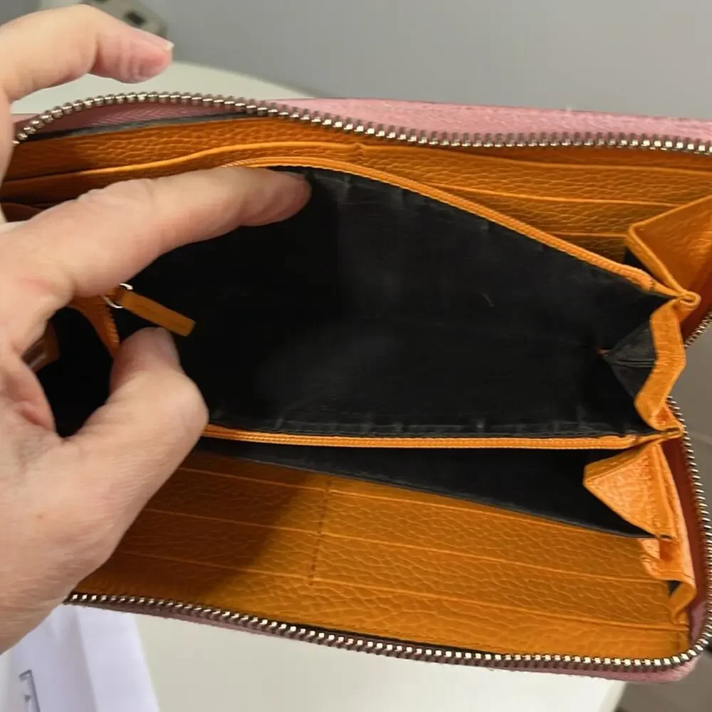 GUCCI Japan Exclusive Pink & Orange Leather Bamboo Zip Long Wallet $950 COA EUC - Picture 5 of 16